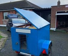 Dog trailer