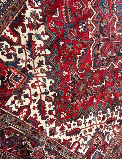 Classic Large Persian Heriz Hand Knotted Carpet Rug