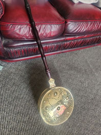 Victorian brass warming pan