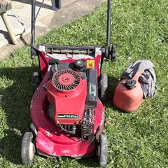 Harry Petrol Lawnmower (no catcher box)