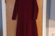 Bee Bee Burgundy  Dress     S.12.   New.