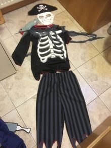costums