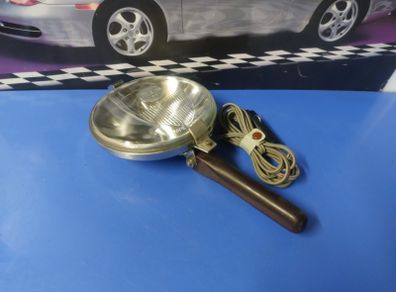 Handheld spot light