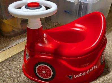 Toddler fire engine potty
