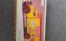 Toymaster limited.edition Bedford box van
