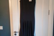 womans dress