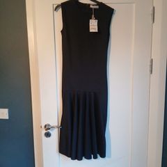 womans dress