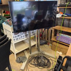 metal tv and stand