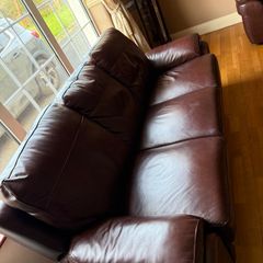 Three leather recliner suite