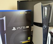PlayStation 5 Pro with Disc Drive - PS5 Pro (Bundled with games)