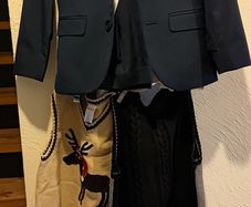 communion set (8 years) and 2x vests