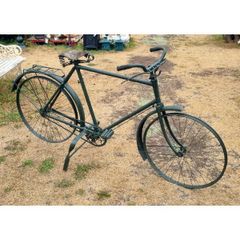 Vintage Bike on Stand KAS1313