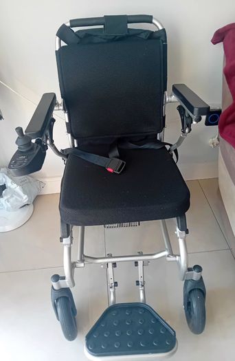 Freedom Electronic Chair