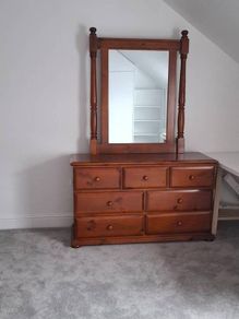 bedroom dresser