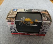 Die Cast 1:32 Ducati TP237