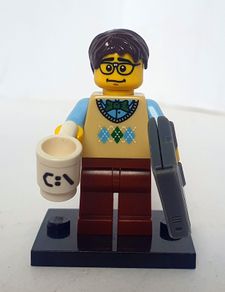Lego Collectible Minifigures Series 7 COL-012: Computer Programmer (2012) Price includes P&P