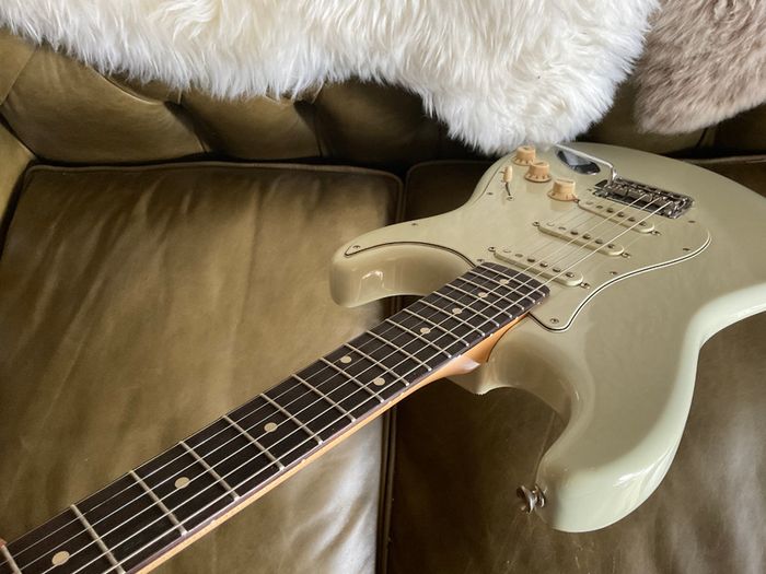 Fender Classic Player '60s Stratocaster - Custom Shop Designed