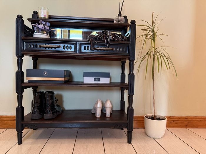 Bespoke Hand-Carved Mahogany Hallway Console Table / Vanity