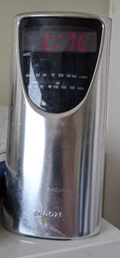 Clock radio