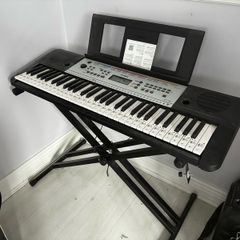 keyboard piano like new