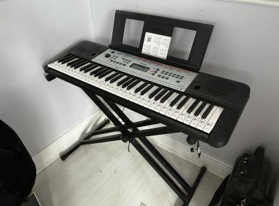 keyboard piano like new
