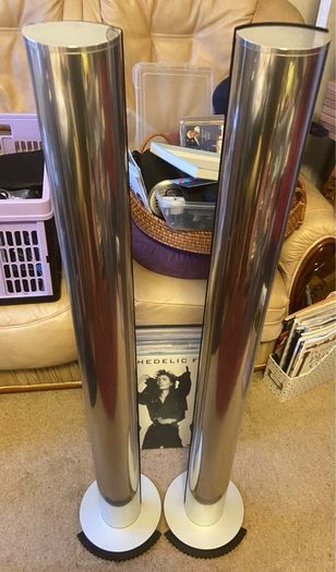 Bang & Olufsen  /  BeoLab 6000  Active Floorstanding Speakers