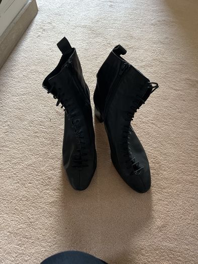 Boots black ankle
