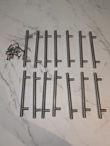 Kitchen cupboard handles
