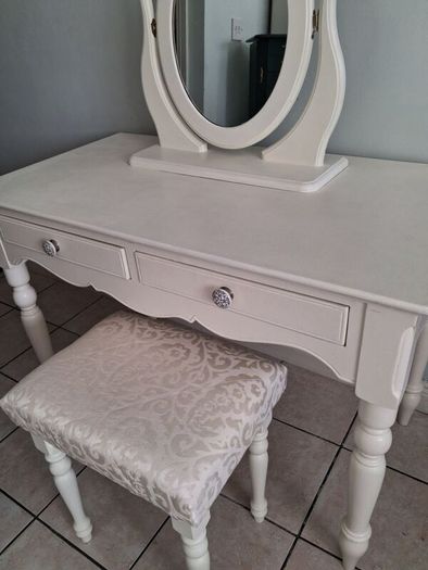Dressing Table