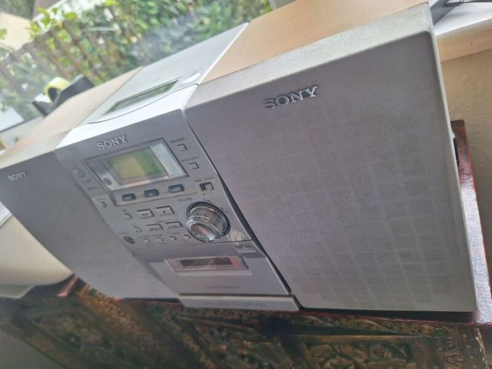 sony cmt-ep50 micro hi-fi system cd cassette radio with remote