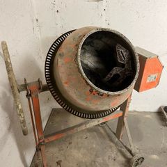 Altrad Ecomix Concrete Mixer