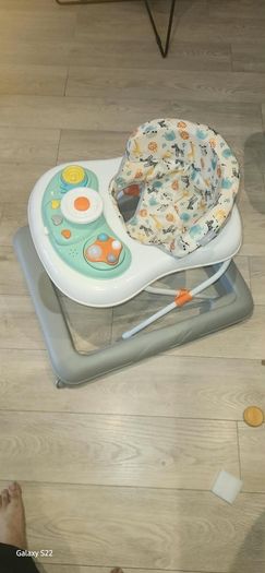 Baby walker