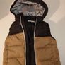 Puffer hooded gilet size 2-4 Image 2