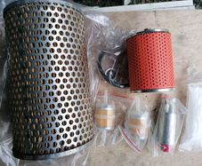 Jaguar XJ fuel pump and filters
