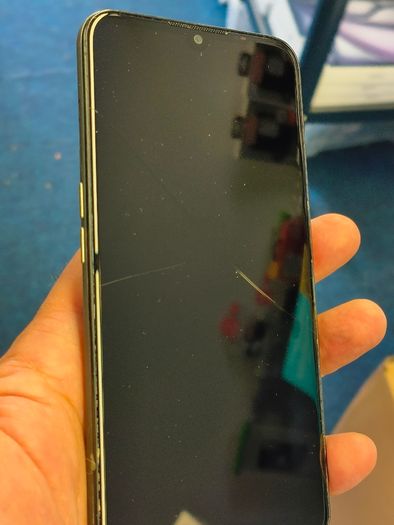 Doro 8100 Senior Phone 32GB Grey Unlocked (Cracked Screen) Works Perfect Grey