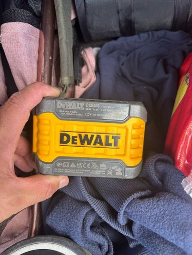 3 dewalt batteries and charger