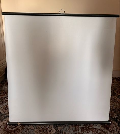 Large Projector Screen 100cm x 103cm