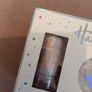 Face and body highlighter kit Image 3