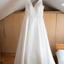 wedding dress Image 3