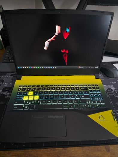 Msi 15" Gaming Laptop (i7-12700h | Rtx 3070 8gb | 32gb Ram | 512gb Nvme Ssd | 165hz)