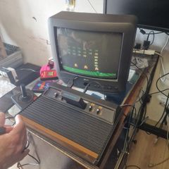 Atari 2600 Woody 1980 Games Joysticks CRT Colour Retro TV  Complete KIT