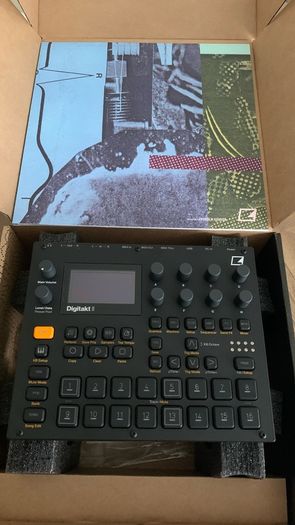 Elektron Digitakt II (Pristine Condition)