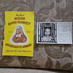 A Real Photograph Postcard Of The Head Of Blessed Oliver Plunket. Circa 1950s Plus 1965 Book The Life If Blessed Iliver Plunket. See Photos For Condition.