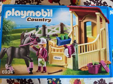 2 Playmobil Sets - Plus instructions