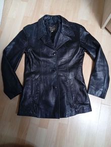 Made In England,  3 button,  Vintage Box Leather jacket ((Like New))
