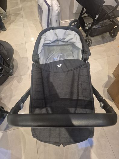 Joie 3 in 1 travel system