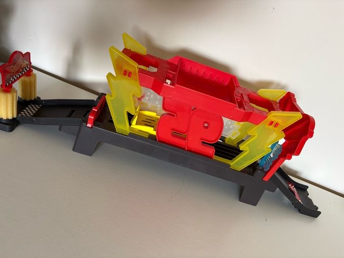 Disney cars colour changers car wash