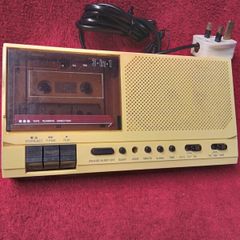 Harvard / Electronic Clock Radio / Cassette Player