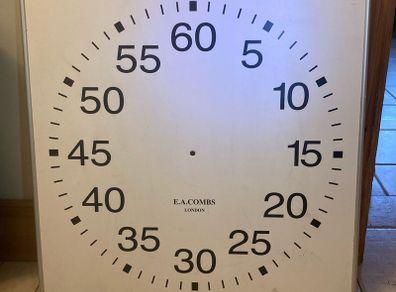 Pool pace clock
