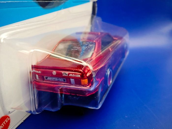 Hot Wheels Super Treasure Hunt '89 Mercedes-Benz 560 SEC AMG, new.